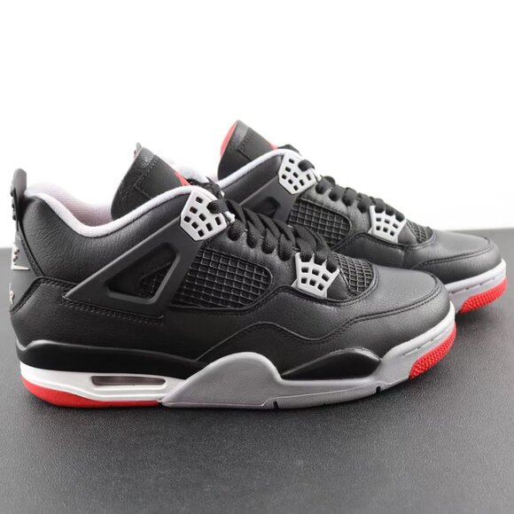 Air Jordan 4 - Picture 2 of 8